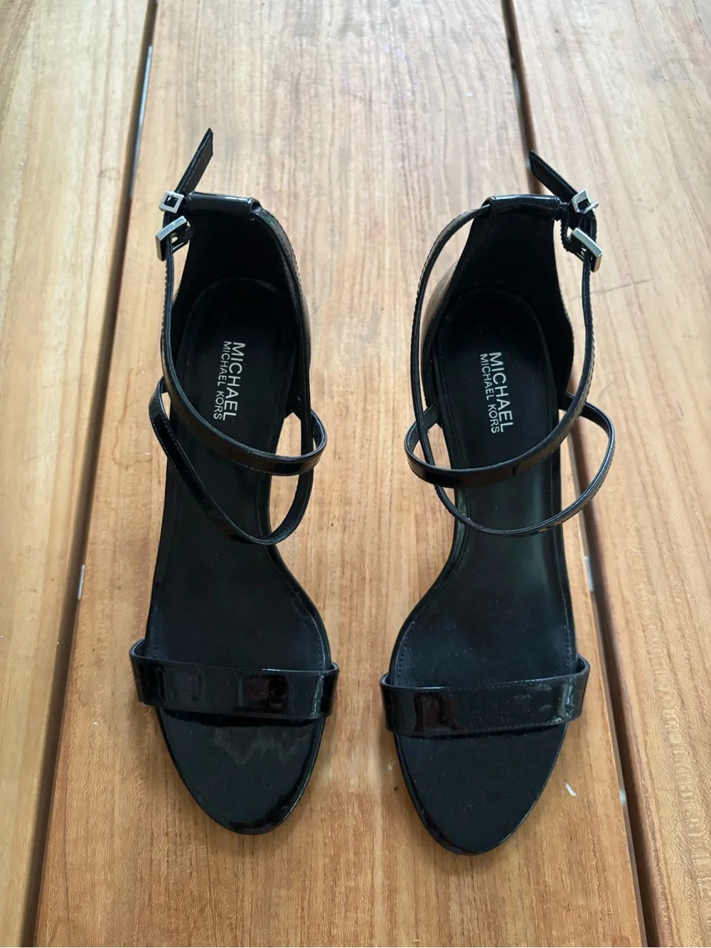 MICHAEL KORS Ava Mid Sandals Black Patent Leather Heels Size 7.5